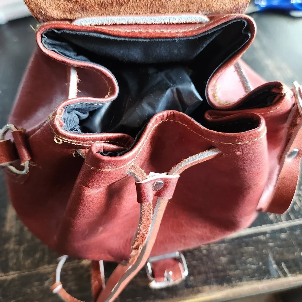 The Unbranded Brand vtg hand